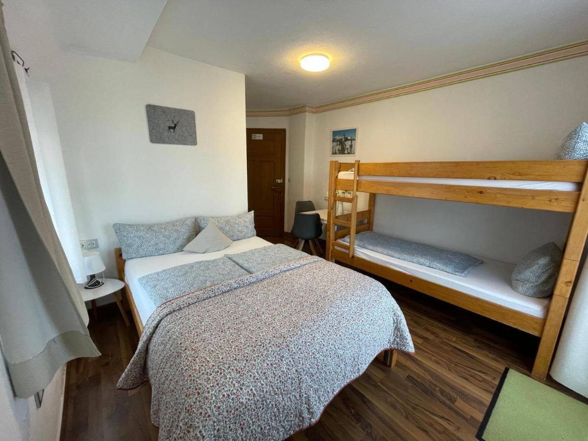 House La Neuschwanstein Blick - Budget City Hotel Füssen Zewnętrze zdjęcie