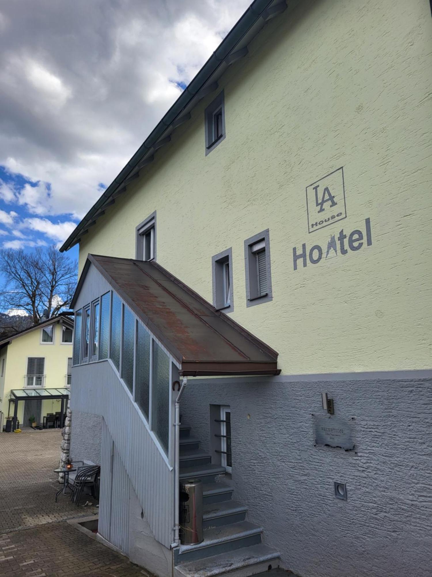House La Neuschwanstein Blick - Budget City Hotel Füssen Zewnętrze zdjęcie