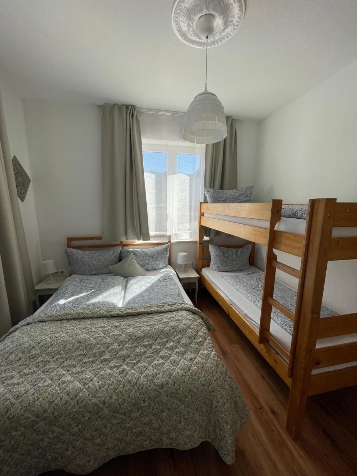 House La Neuschwanstein Blick - Budget City Hotel Füssen Zewnętrze zdjęcie